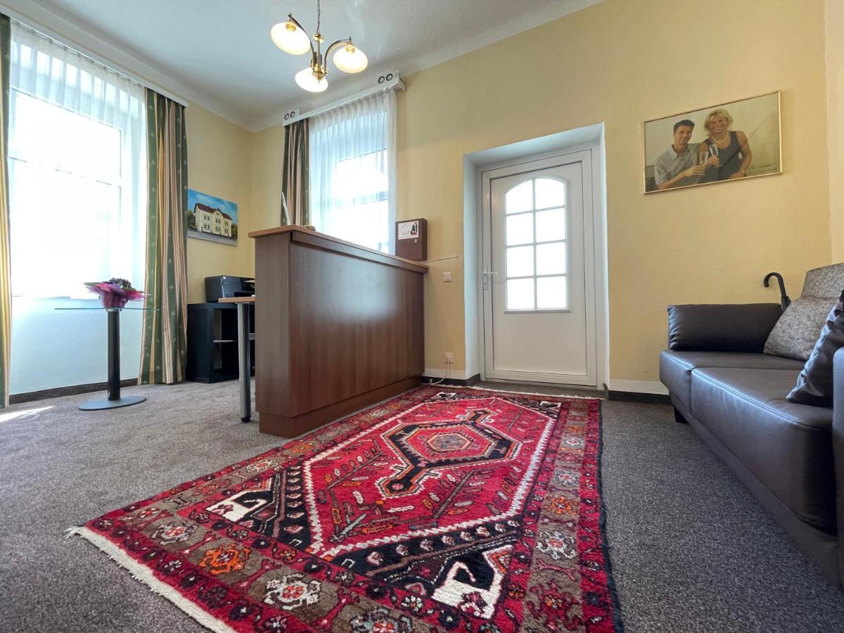 אפרטהוטל גמונד Residenz Royal מראה חיצוני תמונה
