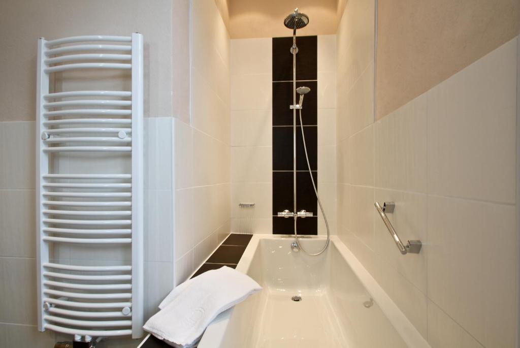 אפרטהוטל גמונד Residenz Royal חדר תמונה